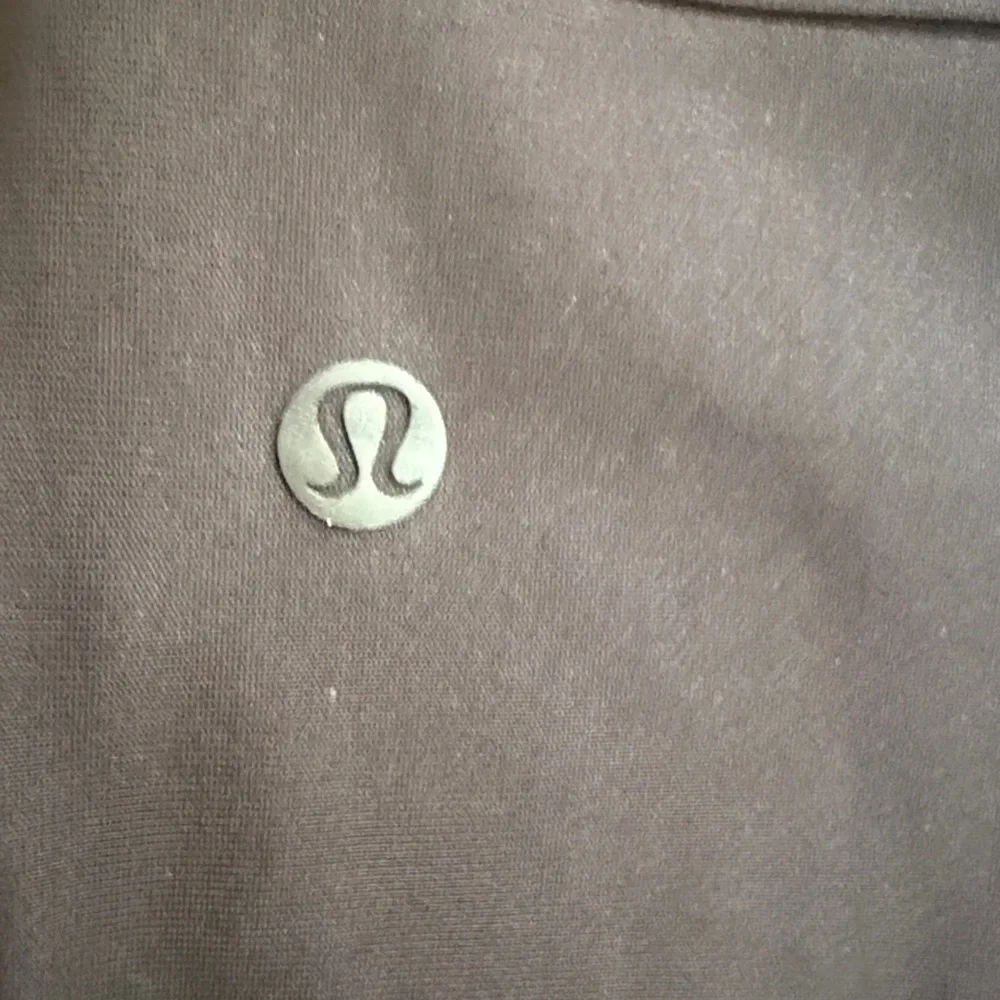 Lululemon Essential High Rise Trouser - Picture 6 of 7